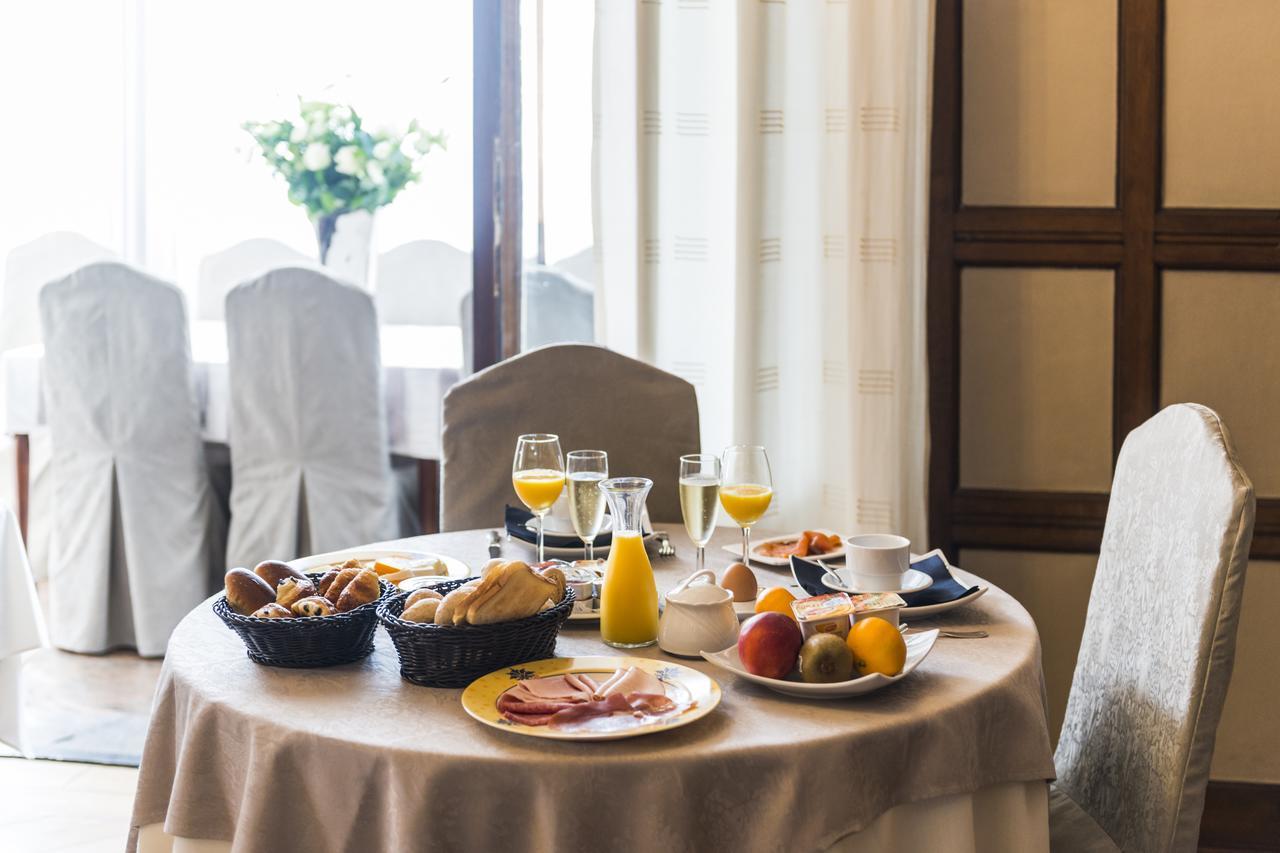 Hostellerie Lou Pahou Ronse Zewnętrze zdjęcie