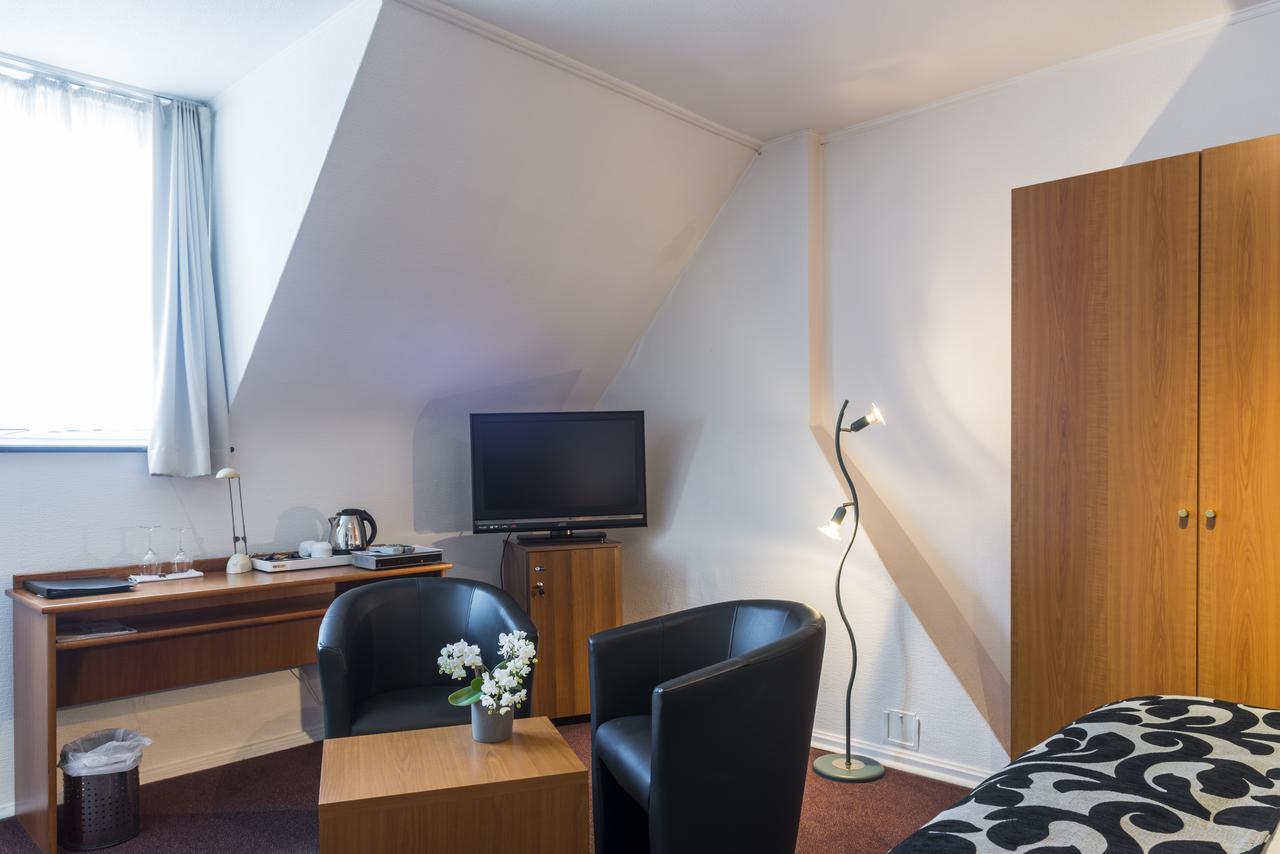 Hostellerie Lou Pahou Ronse Zewnętrze zdjęcie