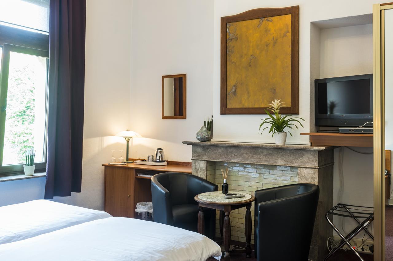 Hostellerie Lou Pahou Ronse Zewnętrze zdjęcie